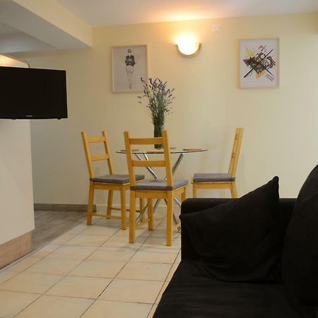Apartamento Jardin Du Petit Gatsby Carcasona Exterior foto